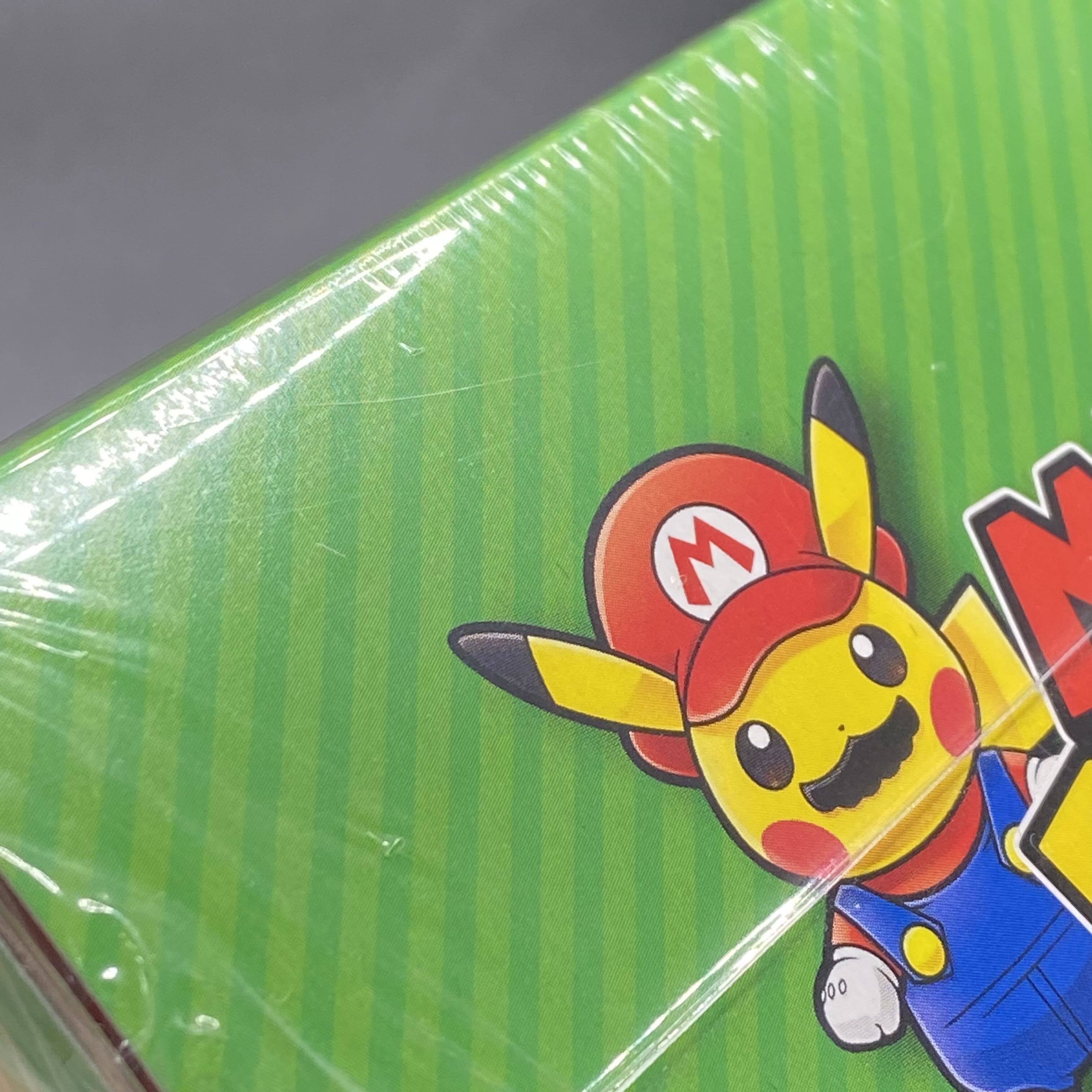 ルイージピカチュウ スペシャルBOX 未開封 シュリンク付きの通販 土日 