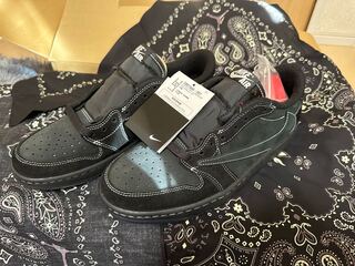 トラヴィス・スコット × ナイキ エアジョーダン1 ロー OG "ブラック/ファントム" DM7866-001 27cm