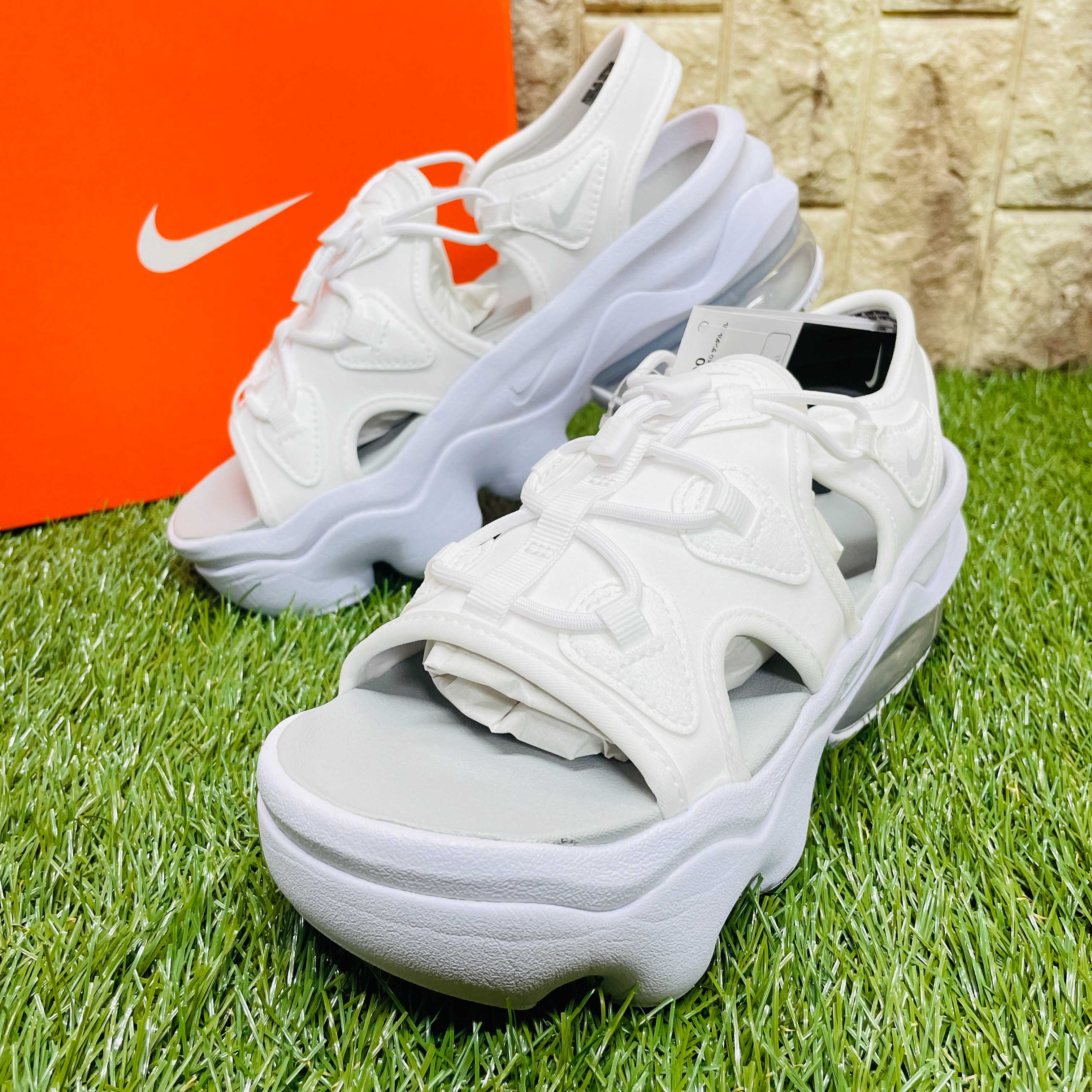 23cm 白 白 ホワイト ナイキ エアマックス ココ サンダル