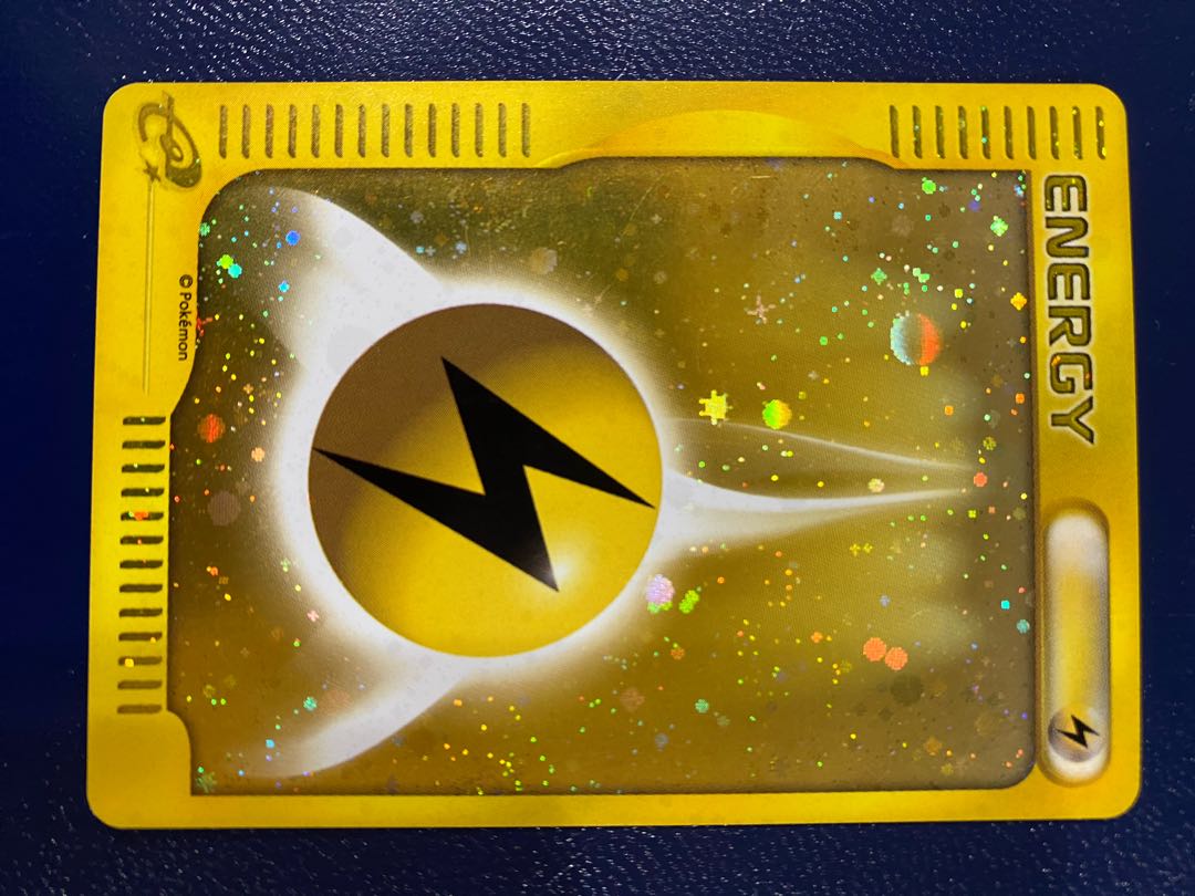 FireEnergyLightningEnergy 2-card set Pokémon Card e