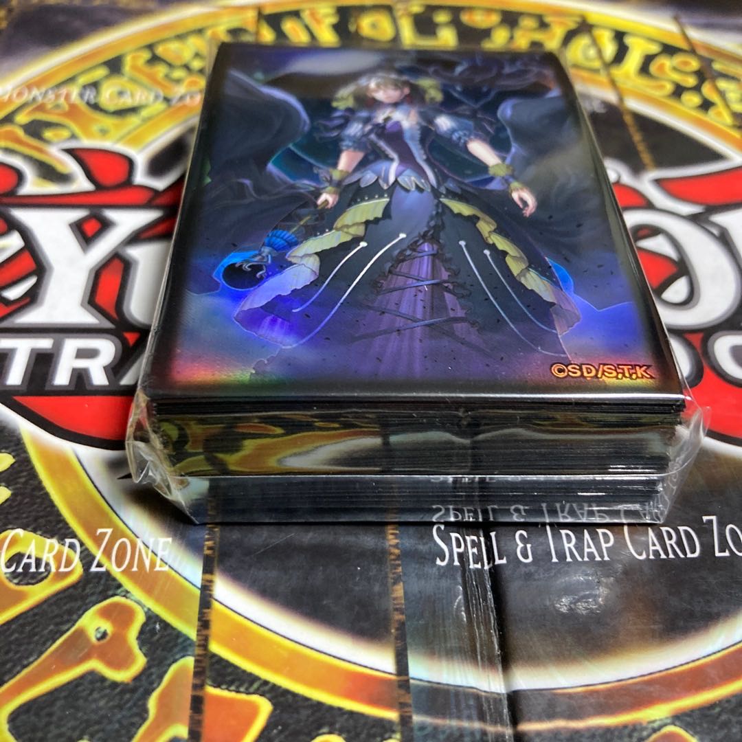 Yu-Gi-Oh! Underworld Goddess of the Closed World Sleeve of 100