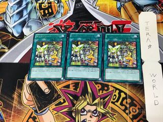 Wind-Up Factory GENF 4 rare, set of 3 Tera