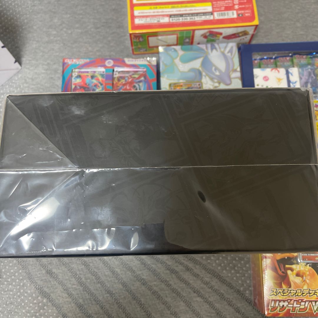 New Year's Special Price (4) Precious Collector Box and other box sets