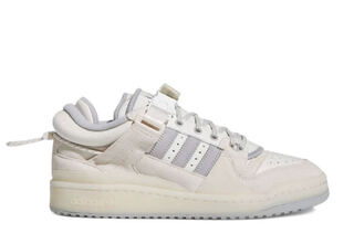 バッド バニー × アディダス フォーラム ロー "ホワイトバニー" クラウドホワイト/クリアオニキス/チョークホワイト HQ2153 29cm