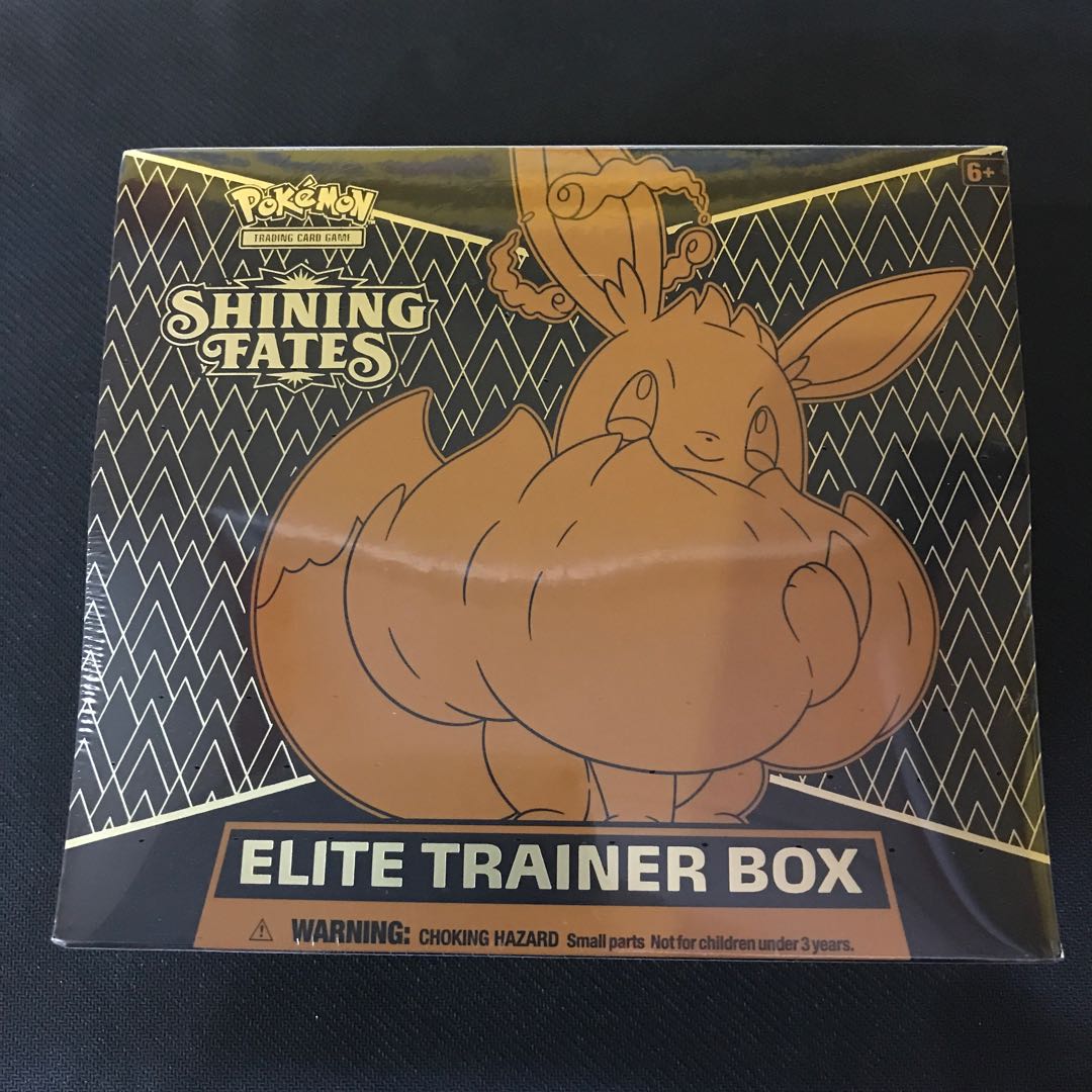 ELITE TRAINER BOX SHINING FATES Umi Outside trainer box, unopened, damaged Eevee [000205].