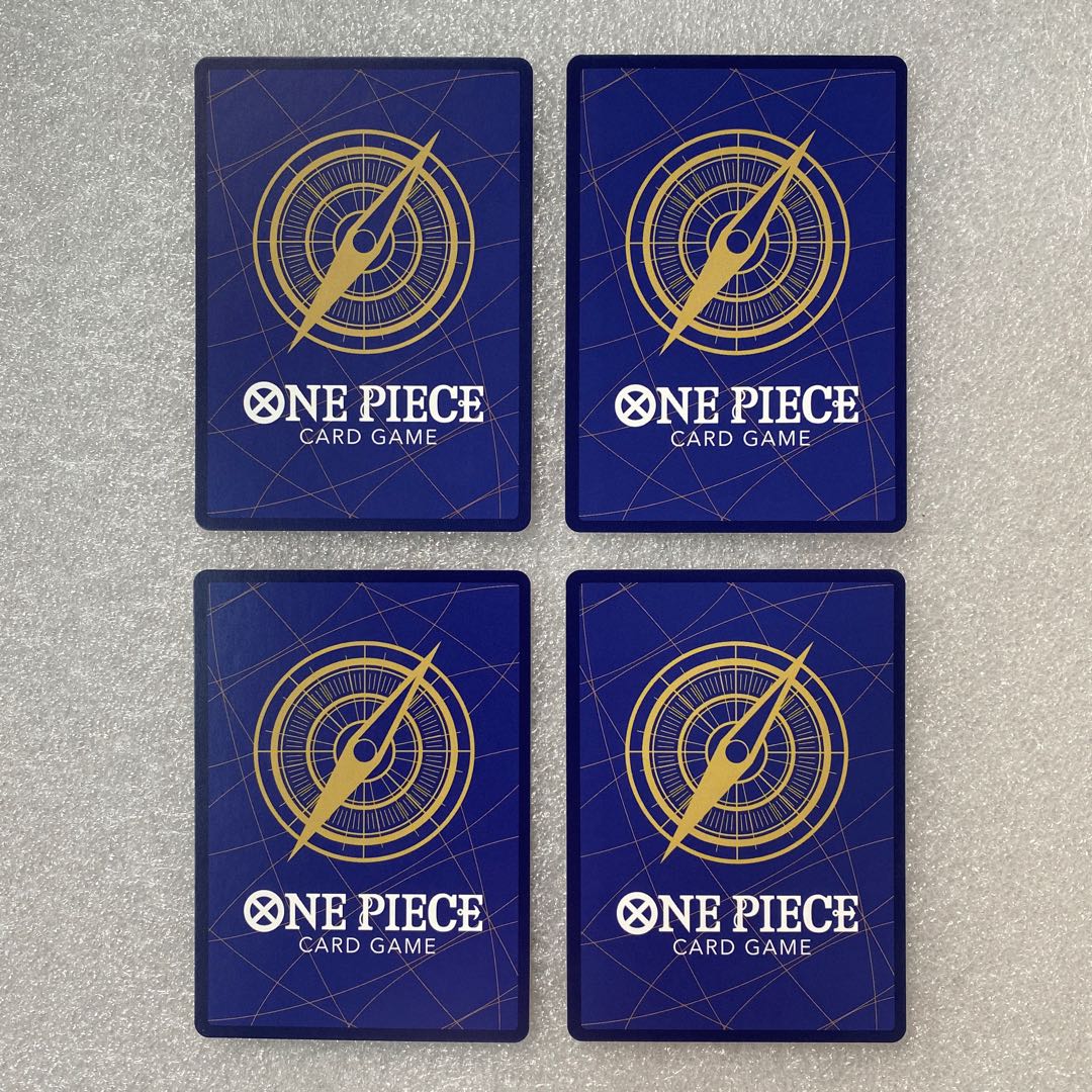 ニコ･ロビン  4枚   コモン 4枚