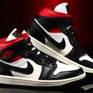 ナイキウィメンエアジョーダン1ミッドブラックジムレッド 27.5cm