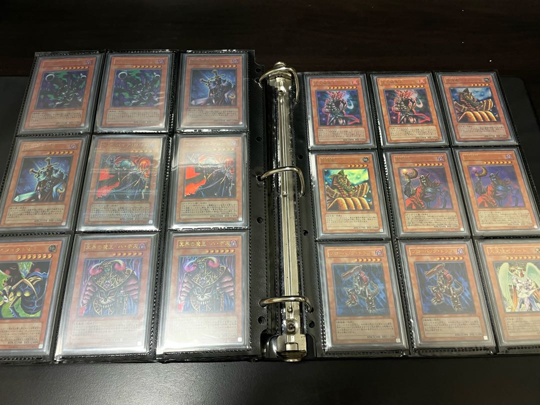 Yu-Gi-Oh! Early period 1-3 almost complete (2) Sold in bulk