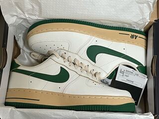 ナイキ ウィメンズ エアフォース1 ロー "ゴージグリーン" グリーン アンド モスリン DZ4764-133 23.5cm 23.5cm