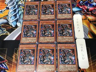 ダークアームドドラゴン ゴーストレア 遊戯王 ダーク・アームド・ドラゴン ホロ ゴーストレア イタリア