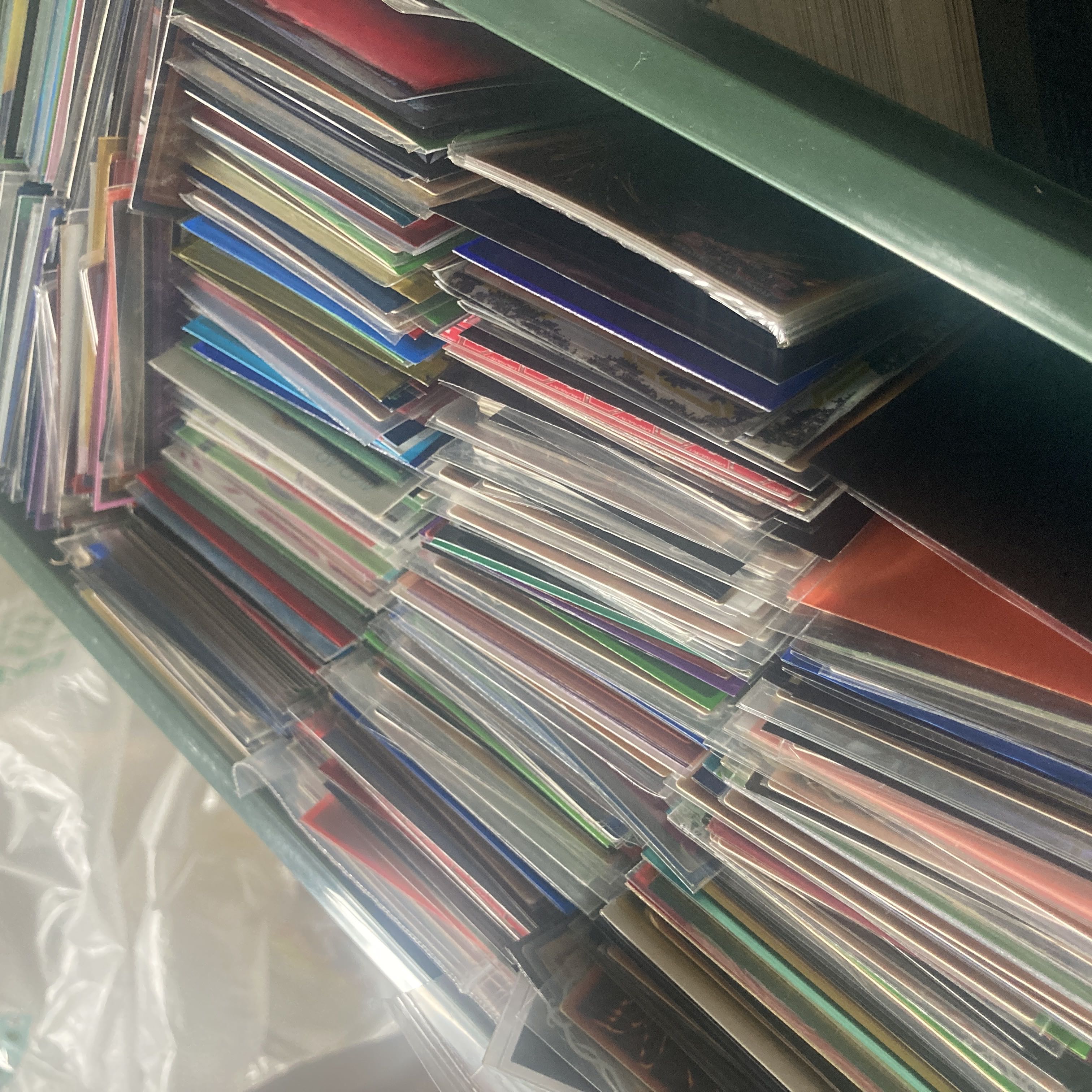 Yu-Gi-Oh! Retired 20th Prisma Siku Relief for 3 sets.