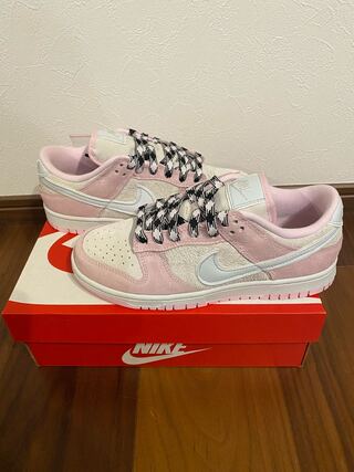 ナイキ ウィメンズ ダンク ロー LX "ピンクフォーム" ピンクフォーム/ピュアプラチナム/ファントム DV3054-600 24cm