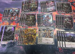 Black mono Abyss deck with parts and sleeve