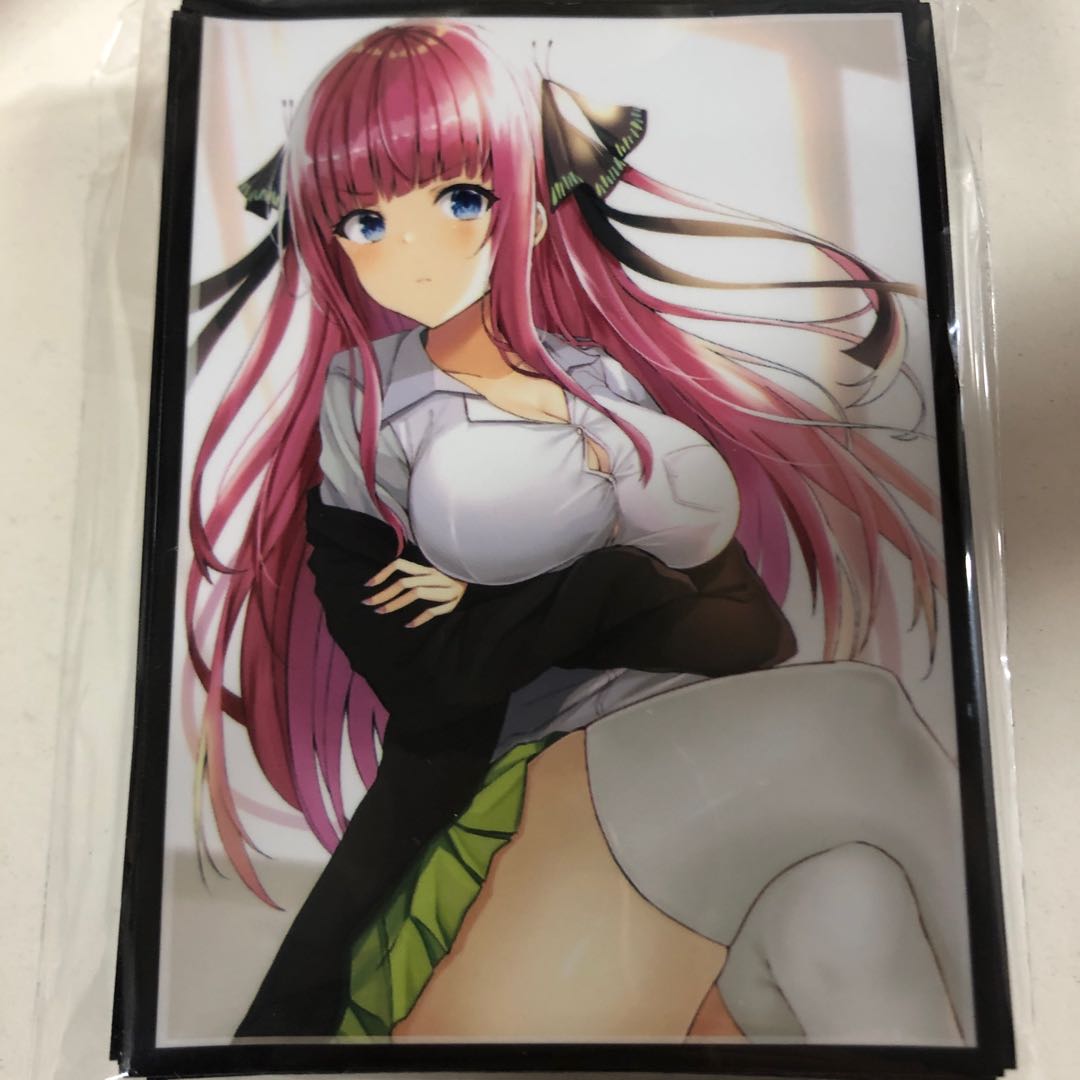 スリーブ  二乃 五等分の花嫁 腕組み