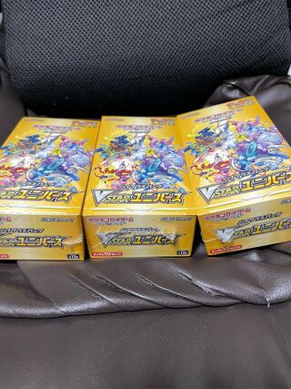 vstarユニバース　シュリンク付き　3箱