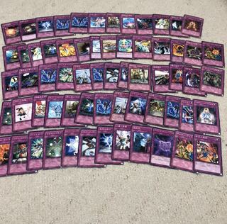 Yu-Gi-Oh! Traps, sold in bulk, can be sold in pieces.