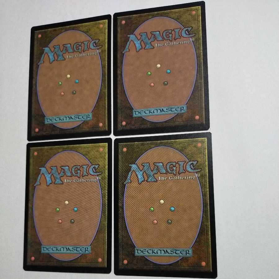 MTG Seasoned Dungeoneer English, 4 in stock.