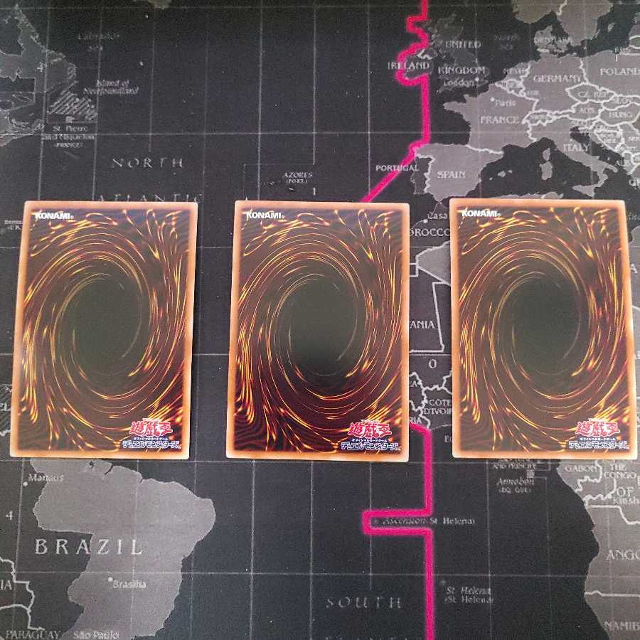 ドラゴンメイド　ハスキー　ルフト　ナサリー　3枚セット