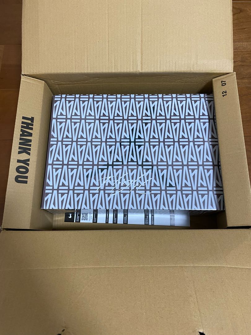 ア・マ・マニエール × ナイキ エアジョーダン4 "バイオレットオレ" バイオレットオレ/ミディアムアッシュ/ブラック/ムスリン DV6773-220 27cm