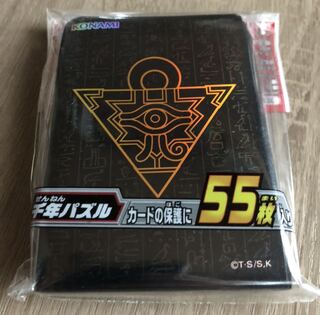 遊戯王　千年パズル　スリーブ