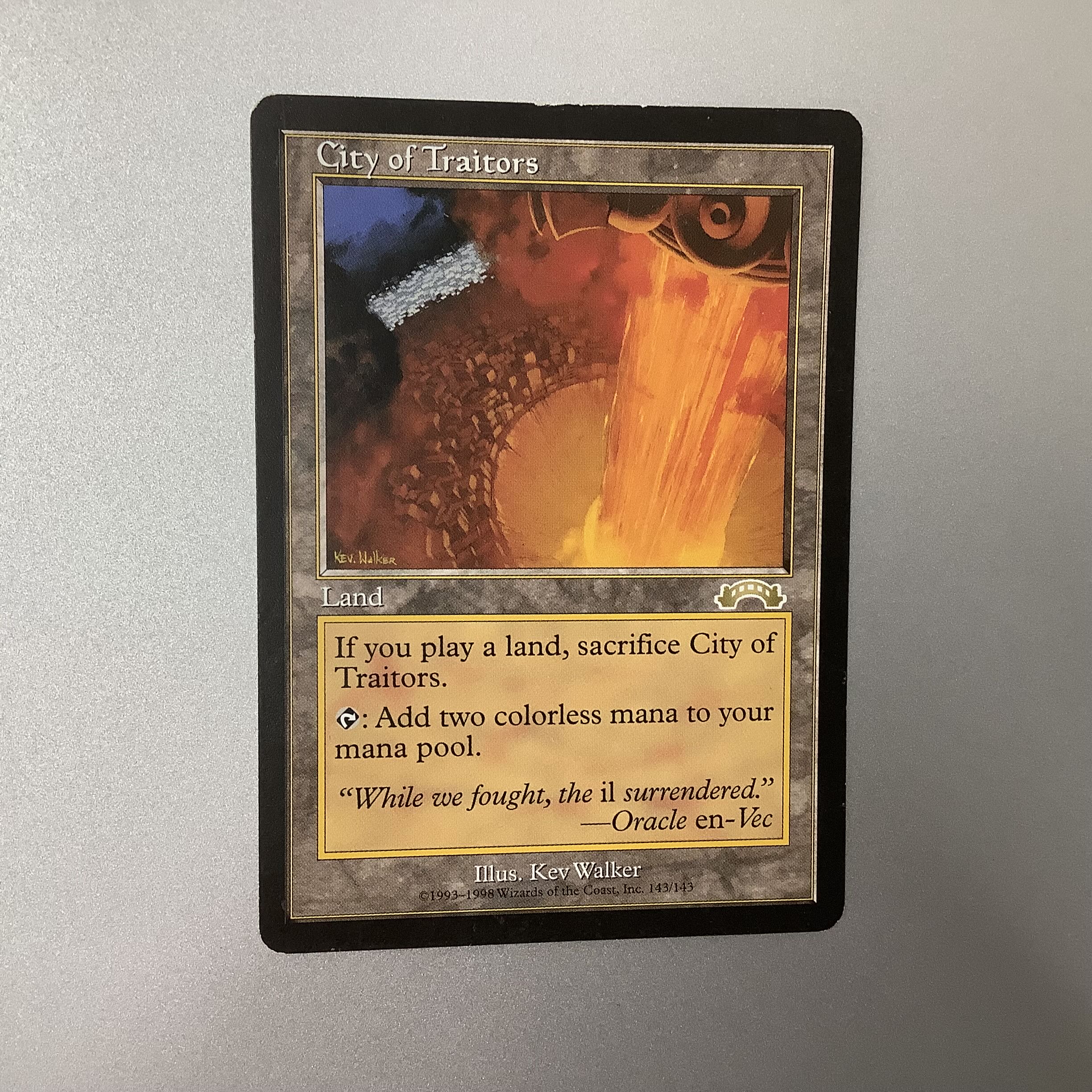 （微キズ）裏切り者の都/City of Traitors EXO