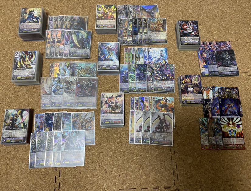 ヴァンガード　約1700枚まとめ売り