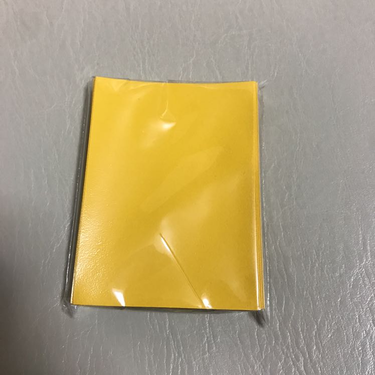 Ultimate Guard KATANAスリーブ イエロー 50枚 新品未開封