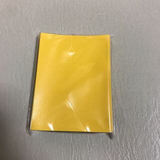 Ultimate Guard KATANAスリーブ イエロー 50枚 新品未開封