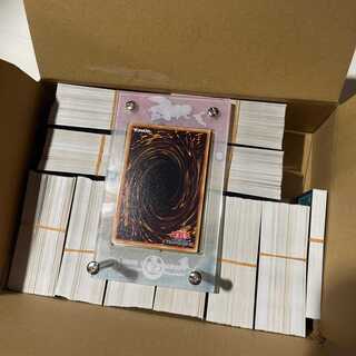 遊戯王カード引退品 まとめ売り1000枚以上　　シク以上おまけ　　