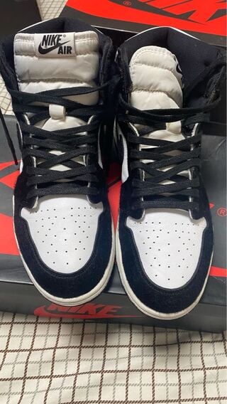 Nike WMNS Air Jordan 1 Retro High OG "Black/White" 28cm