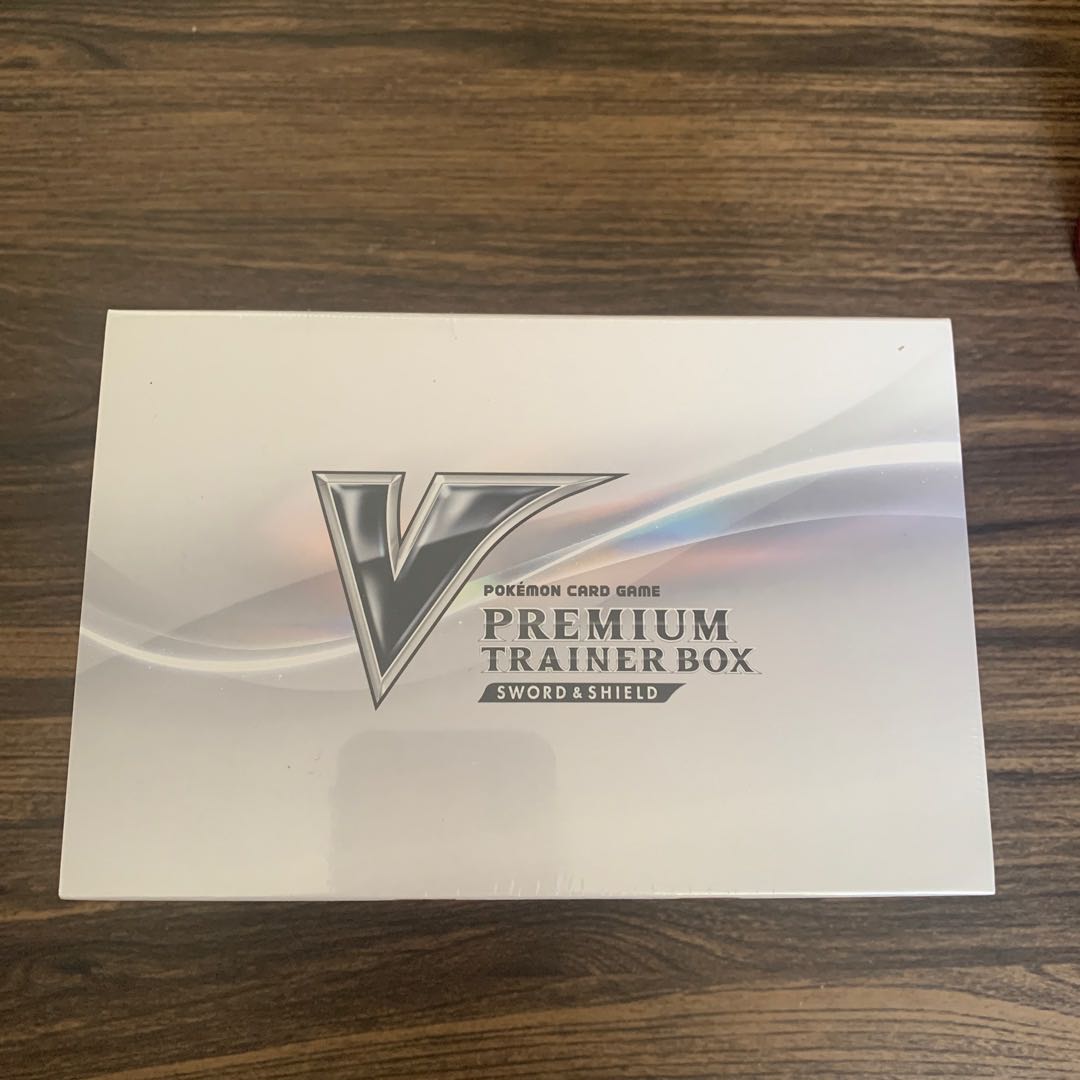 Premium Trainer Box Sword & Shield Unopened Box PK-57 1BOX
