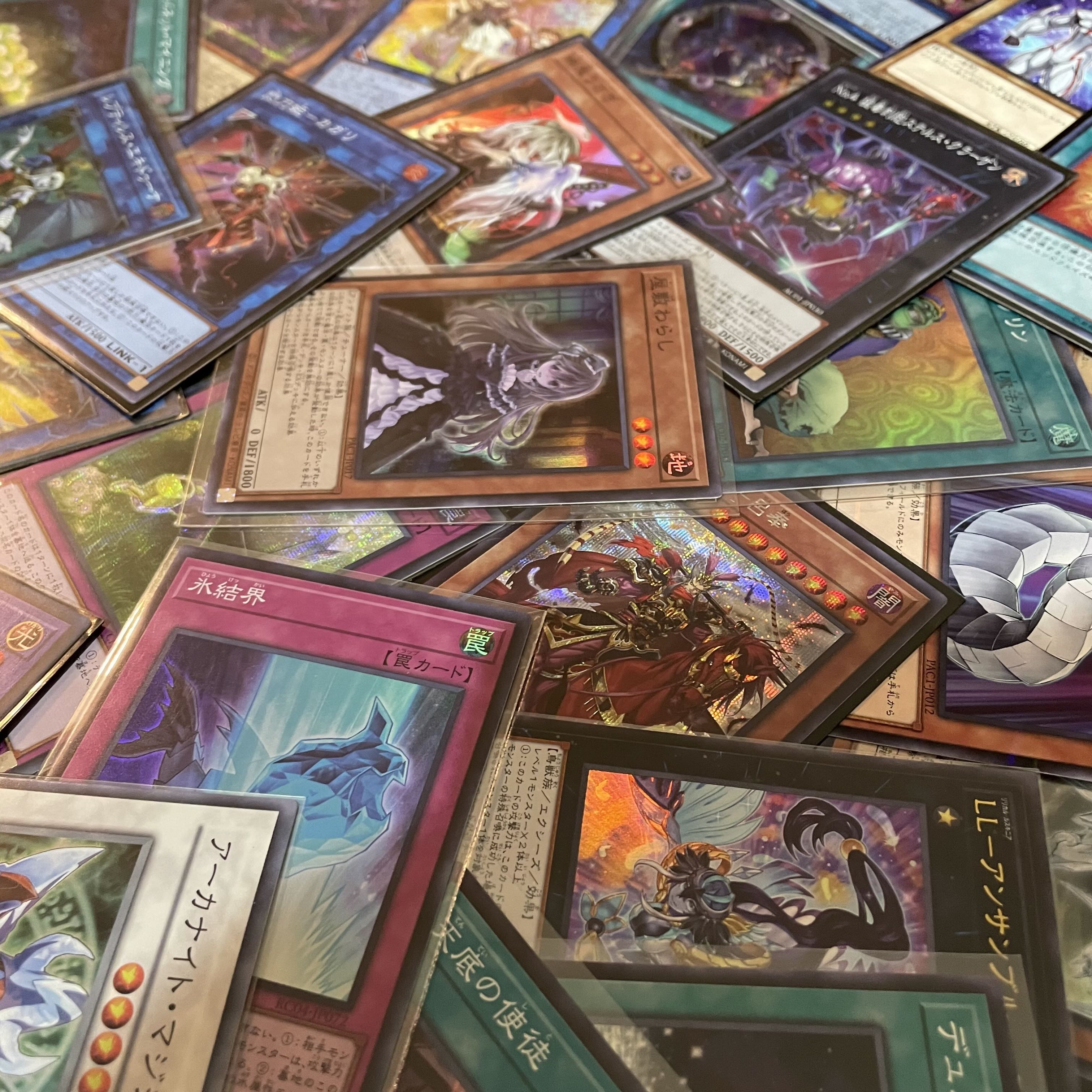 【格安】遊戯王 まとめ売り 50枚以上（カガリ 誘発娘 わらし など） 30枚