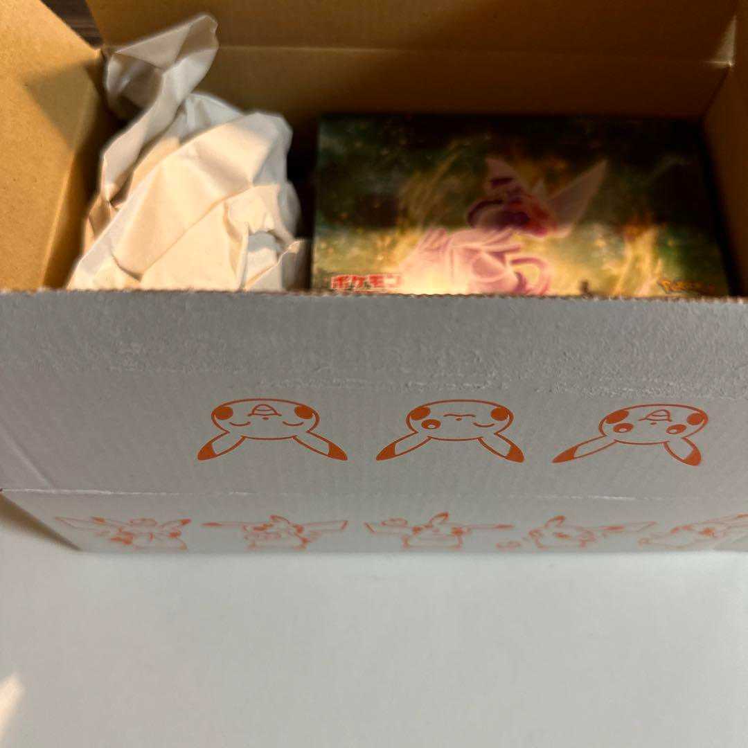 Pokémon Card Game Sword & Shield Expansion Pack with Space Juggler Shrink