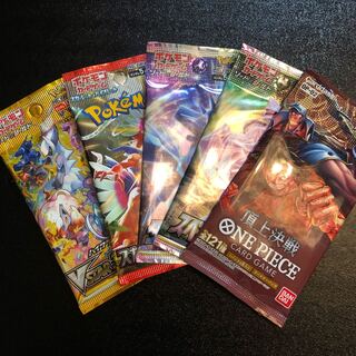 Pokémon Cards One Piece Cards, unopened 5-pack set.