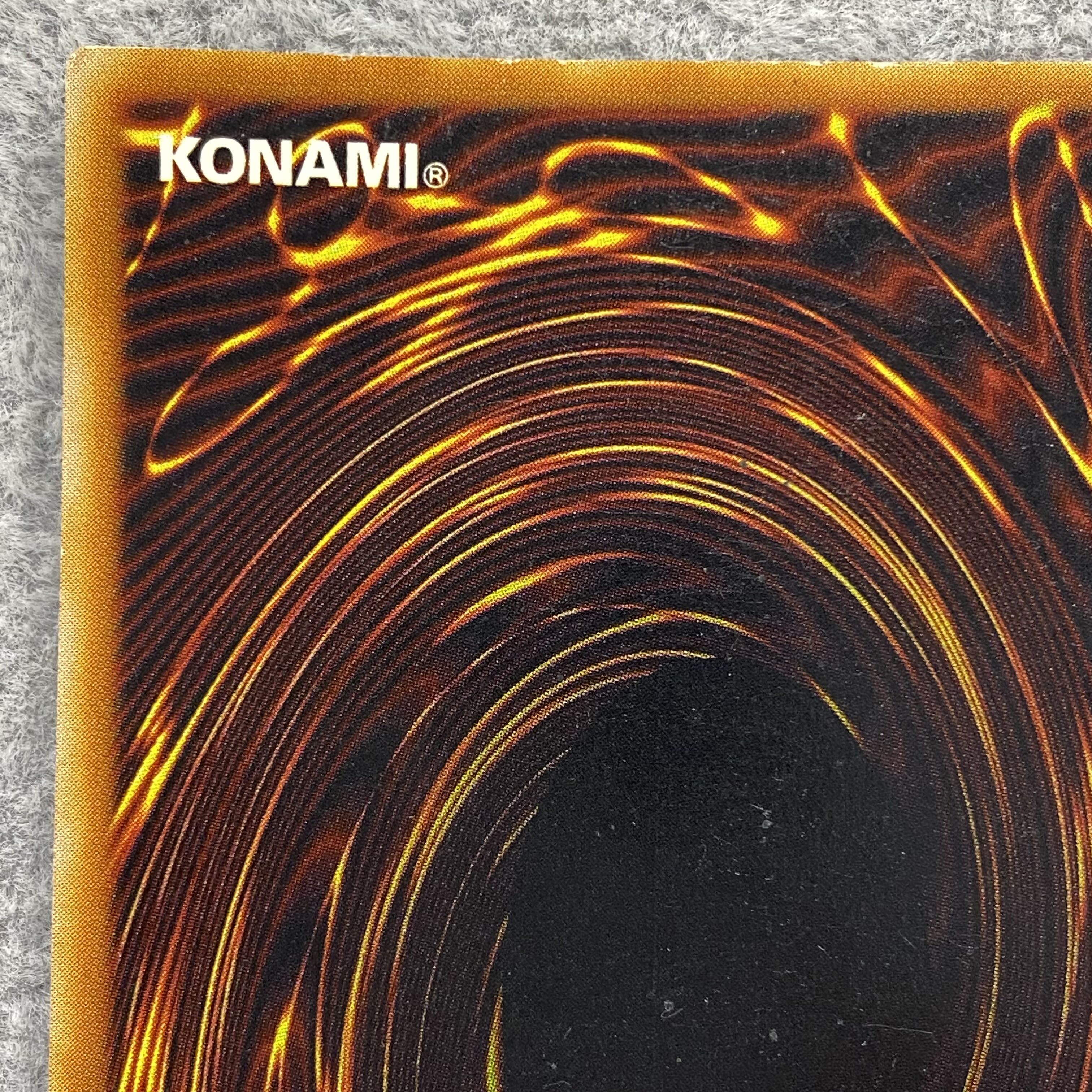 Blue-Eyes White Dragon Ultra Rare LB01