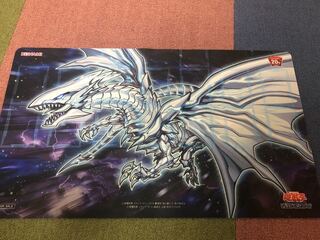 オルタナティブプレイマット 開封品