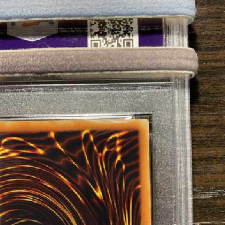 遊戯王 完美級　PSA9 リボルバー・ドラゴン　レリーフ　302-055