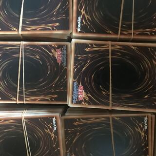 遊戯王　約10000枚まとめ売り　未抜き未仕分け
