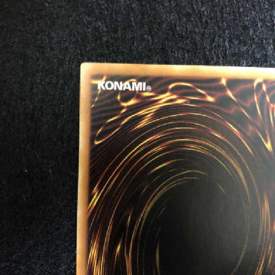 Beautiful] Yu-Gi-Oh Blue-Eyes White Dragon Snubbull Eyes Old Asian Version 1st Ultra