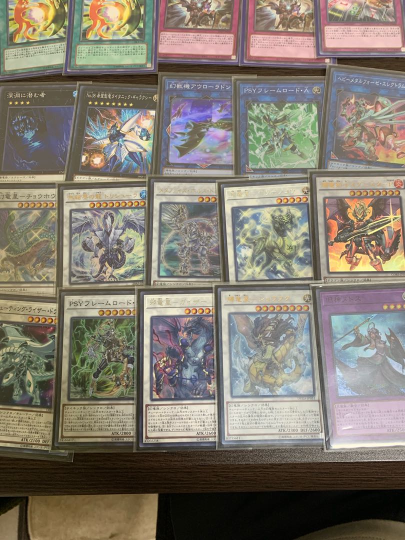 専用出品デッキ