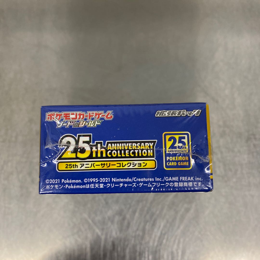 25th ANNIVERSARY COLLECTION Unopened BOX PK-11 1BOX