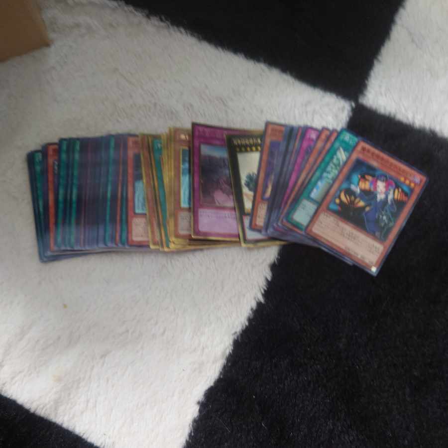 〚汎用カード多数〛引退品ノーマル1000枚以上、字レアあり、ゴールドシリーズ等