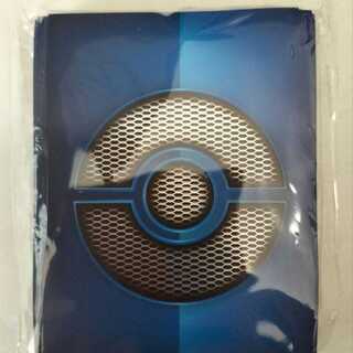 【海外限定!!】ポケモンカード　スリーブ　未開封　モンスターボール　ブルー 青