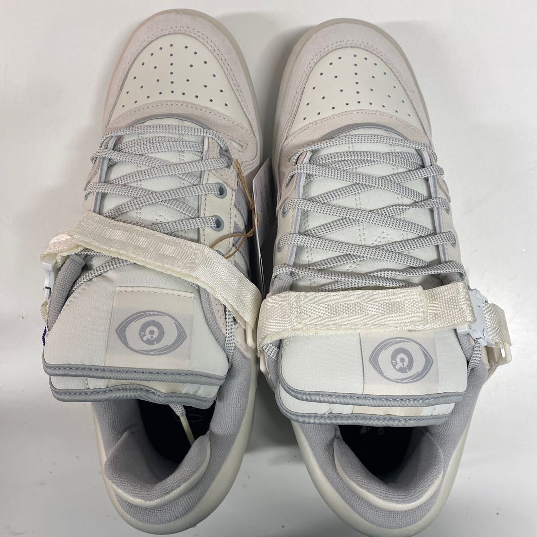 バッド バニー × アディダス フォーラム ロー "ホワイトバニー" クラウドホワイト/クリアオニキス/チョークホワイト HQ2153 27.5cm