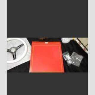 ピュアホワイト・3本スポ－ク・350ｍｍ・ホ－ンボタン付・未装着 　