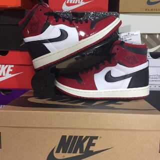 The early bird gets the worm! AJ1 Zoom Comfort 23.5cm