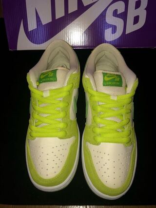 ナイキダンクローグリーンアップル 26cm