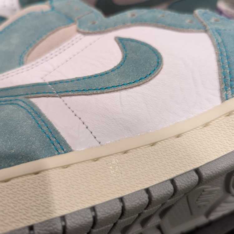 ナイキ エアジョーダン 1 レトロ ハイ Og ターボグリーン/ホワイトライトスモークグレイセイル 26cm