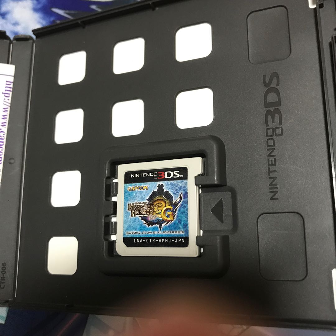 モンスターハンタートライGカセットのみ