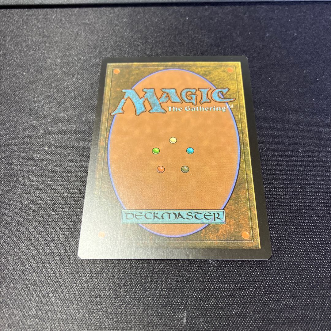 静寂の守り手、リンヴァーラ 神話レア